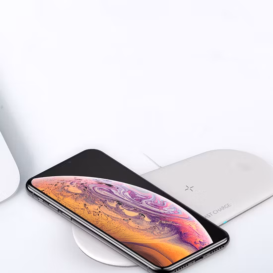 3 in 1 Qi 무선 충전기 고속 충전 스테이션 Airpower 전화 충전 패드 Apple 장치 iPhone Samsung용 초박형